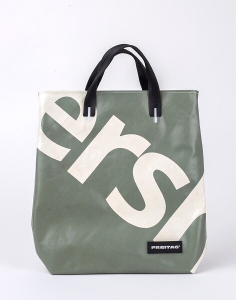 FREITAG F202 Leland