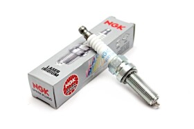 Zapalovací svíčka NGK LMAR9AI-10 na CFMOTO 800MT