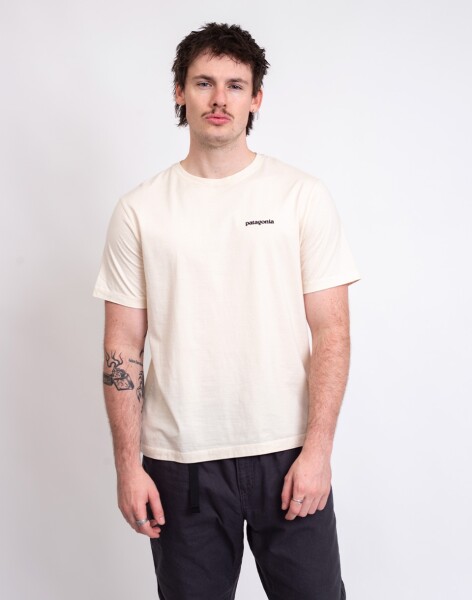 Tričko Patagonia M's P-6 Logo T-Shirt Undyed Natural