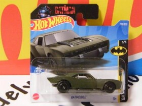 33/23 - BATMAN BATMOBILE - Hot Wheels