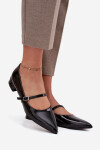 Lakované baleríny na jemném podpatku s páskem Černé Isvella 38