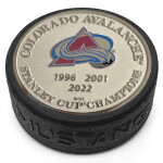 Mustang Puk Colorado Avalanche NHL Medallion Stanley Cup Years