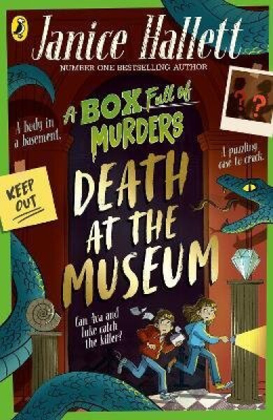 Death at the Museum - Hallett Janice