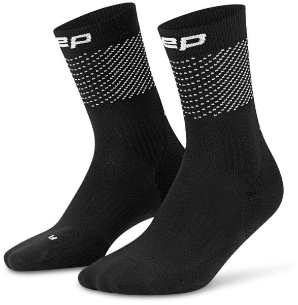 CEP dámské běžecké kompresní ponožky REFLECTIVE PRO 3.0 - black Velikost: III (20,5-23 cm obvod kotníku)