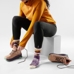 Dámské merino turistické ponožky SMARTWOOL Women's Hike Light Cushion Mountain Moon, Purple Iris velikost: 34-37 (S)