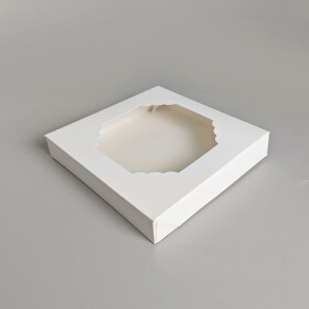 Cake star krabička bílá s okénkem nízka 20x20x3,5cm