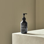 Meraki Vyživující mléko na ruce Deep Valley 275 ml, šedá barva, plast