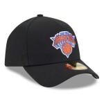 New Era Pánská kšiltovka New York Knicks NBA 2026 Draft On-Stage Crystal 59FORTY A-Frame Fitted Velikost: 7 5/8