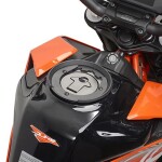 Bf33 objímka pro uchycení tankruksaku Givi \"Tanklock\"na víčko nádrže Ktm Duke 125-390 (17-23)