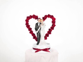 PartyDeco PartyDeco Svatební figurka Novomanželé se srdcem s červenými růžemi