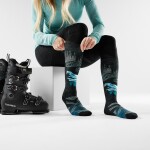Dámské merino lyžařské ponožky SMARTWOOL Women's Ski Full Cushion Alpine Auroras, Black velikost: 34-37 (S)