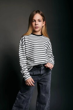 DEFACTO Girl's Loose Fit Striped Crew Neck Sweatshirt