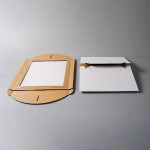 Cake star dortová krabice pevná bílá s okénkem (25,4 x 25,4 x 25,4 cm)