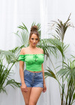 Sexy top Koucla Off-Shoulder crop top green Einheitsgroesse