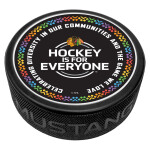 Mustang Puk Chicago Blackhawks NHL Hockey is for Everyone