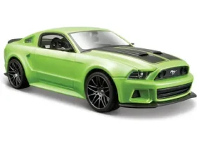 Maisto2014 Ford Mustang Street Racer matná zelená 1:24