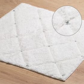 DumDekorace Luxusní koberec CHIC s krystaly - bílý Šířka: 60 cm | Délka: 90 cm