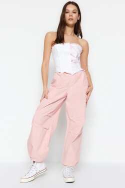 Trendyol Růžové pyžamo Normální pas Padákové kalhoty