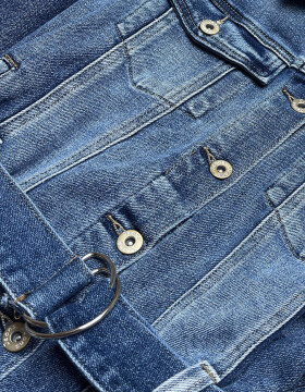 Světle modrá krátká džínová bunda páskem