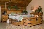 ARTEN (NANO Systems s.r.o.) Rustikální manželská postel POPRAD ACC03 - borovice ROZMĚR: 200 x 200 cm - ATYP