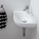 VILLEROY & BOCH - Subway 3.0 Umývátko rohové 32x32 cm, bez přepadu, otvor pro baterii, CeramicPlus, alpská bílá 437146R1