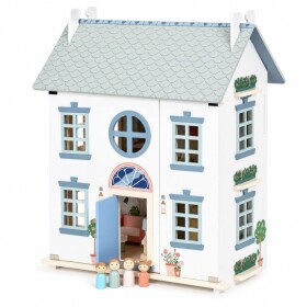 Lilyin dřevěný domeček pro panenky s nábytkem a figurkami