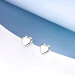 LUNICA Stříbrné puzetové náušnice SRDCE 0810