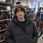 New Era Pánská zimní čepice Chicago Blackhawks NHL Pom Wordmark