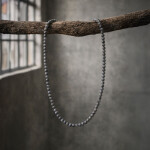 Pánský korálkový náhrdelník Fernando Gold - 6 mm larvikit, Šedá 50 cm