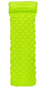 Spokey AIR BED PILLOW zelená / Nafukovací matrace / 190 x 60 x 6 cm / R-Value 2.5 (5905339410597)