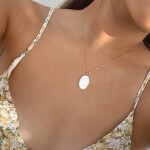 Elenys pozlacený náhrdelník Luna s prémiovou perletí 18K žluté zlato