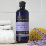 Baylis & Harding Přírodní sprchový gel Goodness Sleep Lavender/Bergamot 500 ml, fialová barva, modrá barva, plast