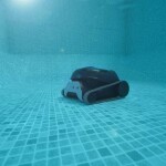 Robotický bazénový vysavač Maytronics Dolphin Liberty 400