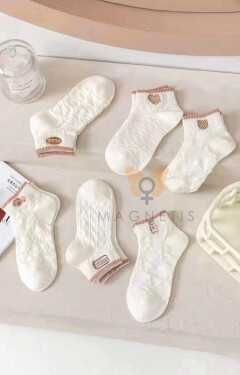 Ponožky Magnetis MH241154 Jacquard Appliqué ecru univerzální