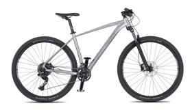 4EVER VICTORY 29", rám 21" (XL), model 2025, barva silver pearl/black - ZDARMA dopravné, odborná montáž, seřízení, pojištění a dárkový poukaz na nákup přílušensví! (Záruka nejlepší ceny! Nakupujte u autorizovaného prodejce!)