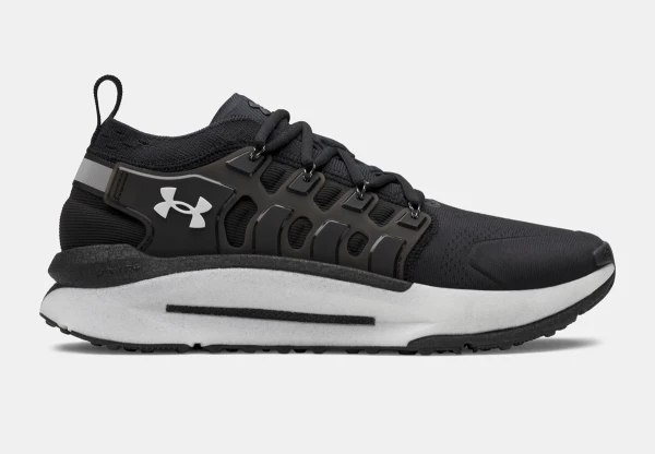 Under Armour UA Phantom X-BLK Pánské boty černé 45,5 6007183-001-11.5