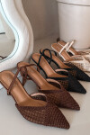 Kožené sandály s pletením na jehle hnědé Hanelis 38