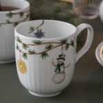 HAMMERSHOI Vánoční hrnek 2019 Kähler bílý 330 ml - KÄHLER Hrnek Hammershøi Christmas 2019, bílá barva, multi barva, porcelán