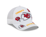 New Era Pánská kšiltovka Kansas City Chiefs NFL 9FORTY M-Crown A-Frame Trucker All Over