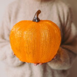 Jedna dekorace Star Trading dýně, 1 ks - STAR TRADING Venkovní LED osvětlení Harvy Pumpkin 28 cm, oranžová barva, plast