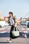 Nákupní taška přes rameno Reisenthel Shopper M Puffer iced matcha