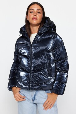 Trendyol Navy Blue Nadrozměrný lesklý vodoodpudivý nafukovací kabát kapucí