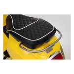 Mamido Dětský elektrický skútr Vespa ROMA žlutý