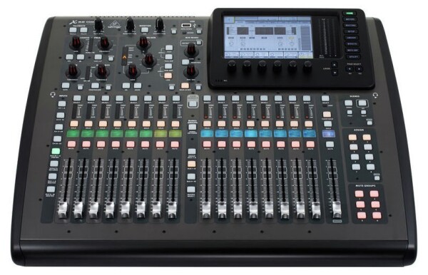 Behringer X32 Compact