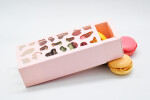 Cake star Krabička na makronky růžová se vzorovým okénkem 13x6x4cm (na 4 kusy)