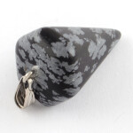 Kyvadlo z přírodního kamene - vločkový obsidián - 25 - 27 x 14 mm - 1 ks