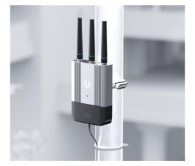 UBNT UMR - Industrial Mobile Router EDF_10901938