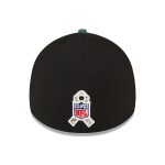 New Era Pánská kšiltovka Green Bay Packers NFL 2022 On-Field Salute to Service 39THIRTY Flex Velikost: S/M
