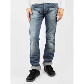 Wrangler Sencer W184EY20S US 28 / 34