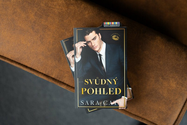 Svůdný pohled - Sara Cate